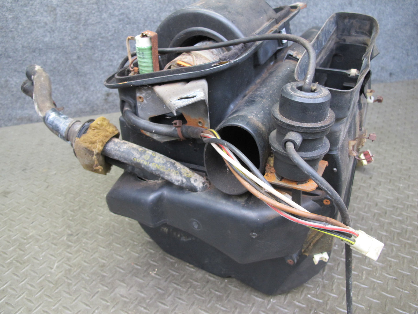 86-89 Volkswagen VW Scirocco Hvac A/C Heater Core Blower Box Assembly OEM