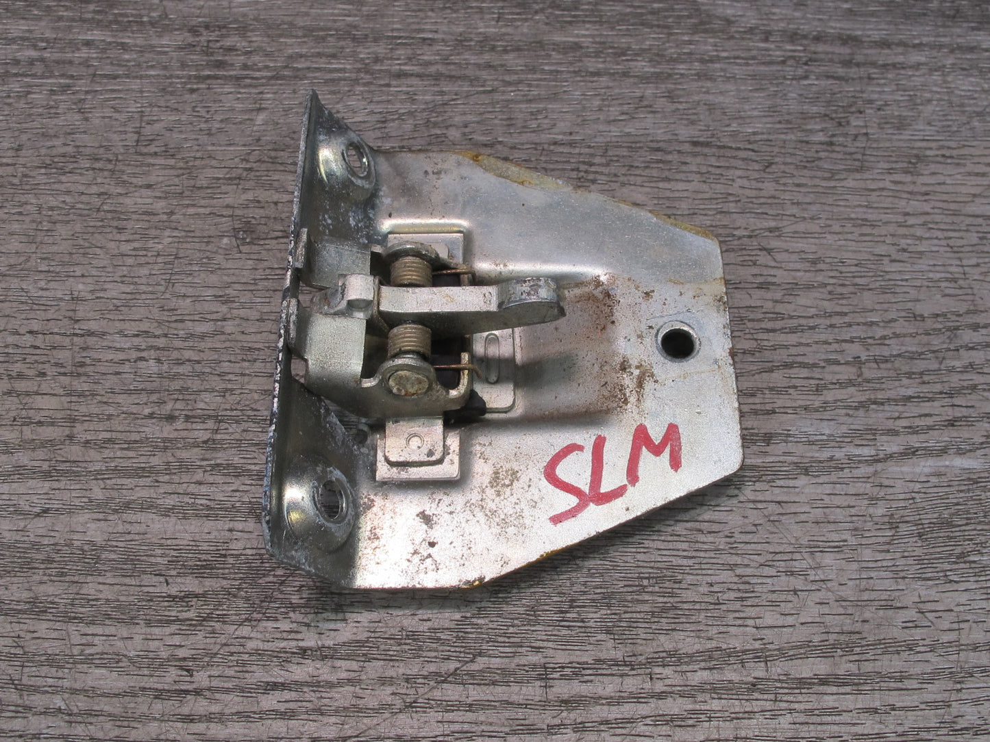 73-89 Mercedes R107 Rear Trunk Lid Lock Latch Assembly 1137500285 OEM
