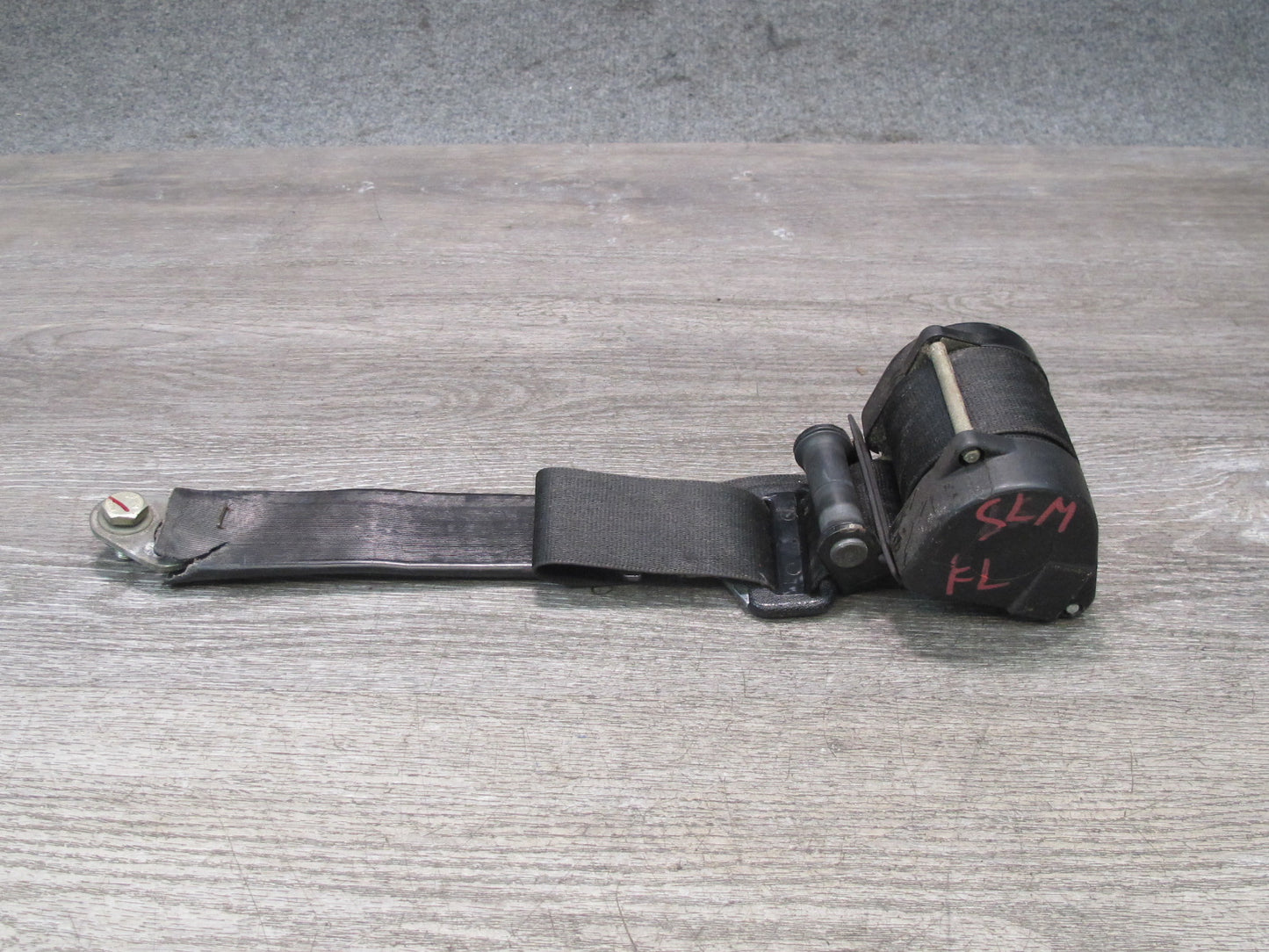 81-85 MERCEDES R107 380SL FRONT RIGHT & LEFT SIDE SEATBELT RETRACTOR SET OEM