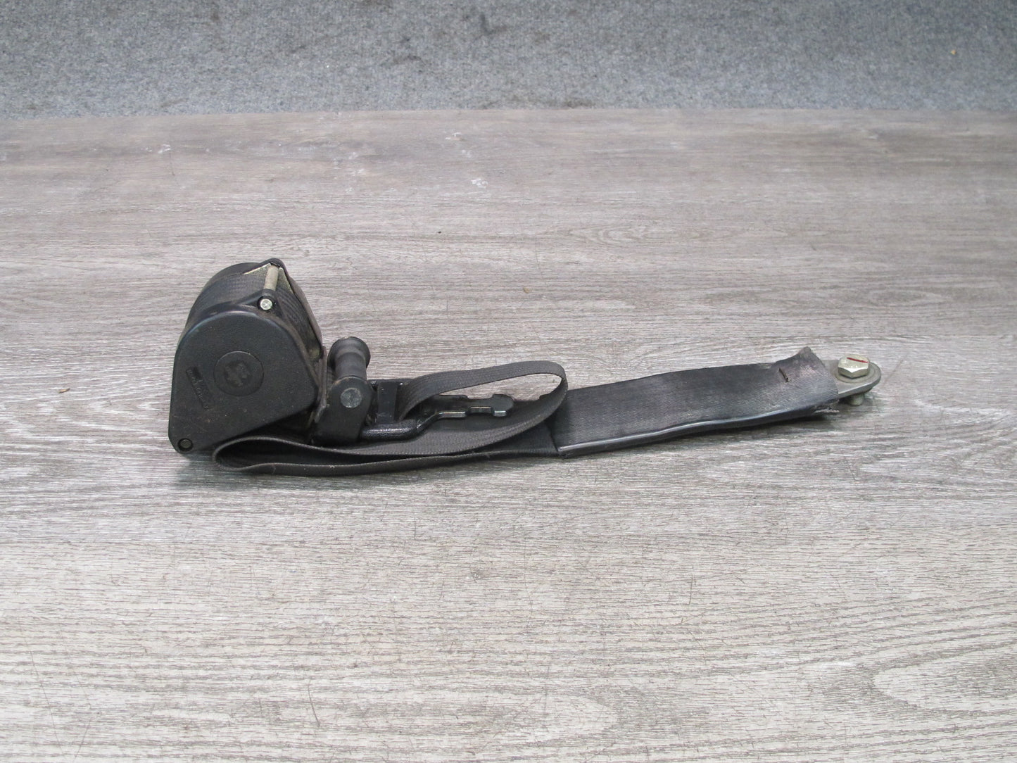 81-85 MERCEDES R107 380SL FRONT RIGHT & LEFT SIDE SEATBELT RETRACTOR SET OEM
