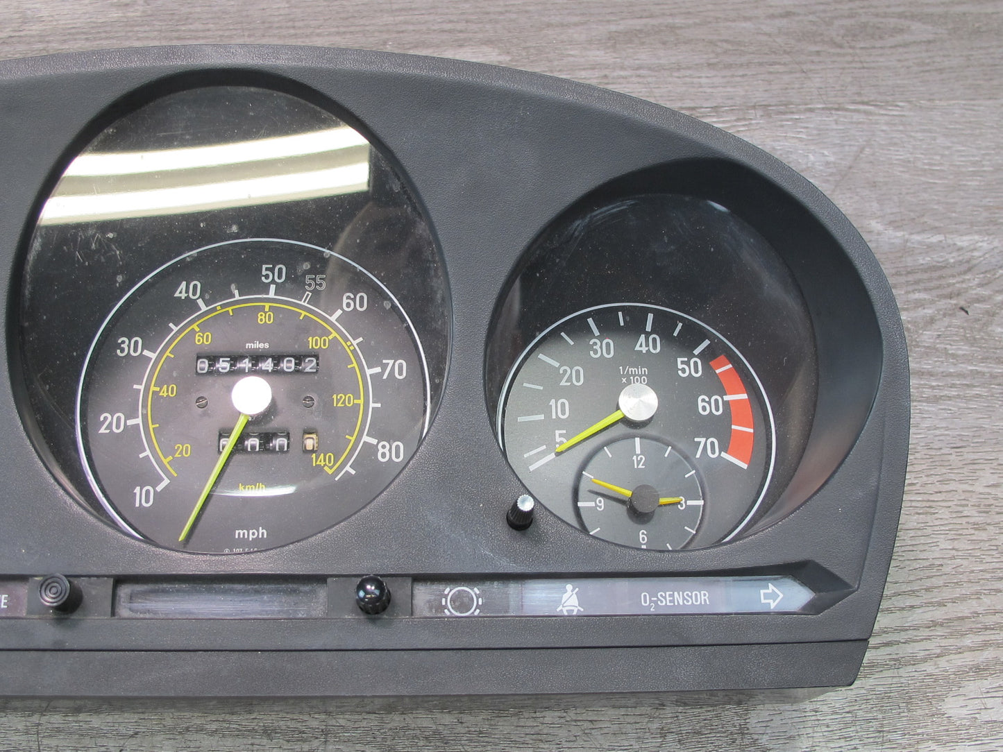 81-85 Mercedes R107 380SL Instrument Cluster Gauge Speedometer OEM