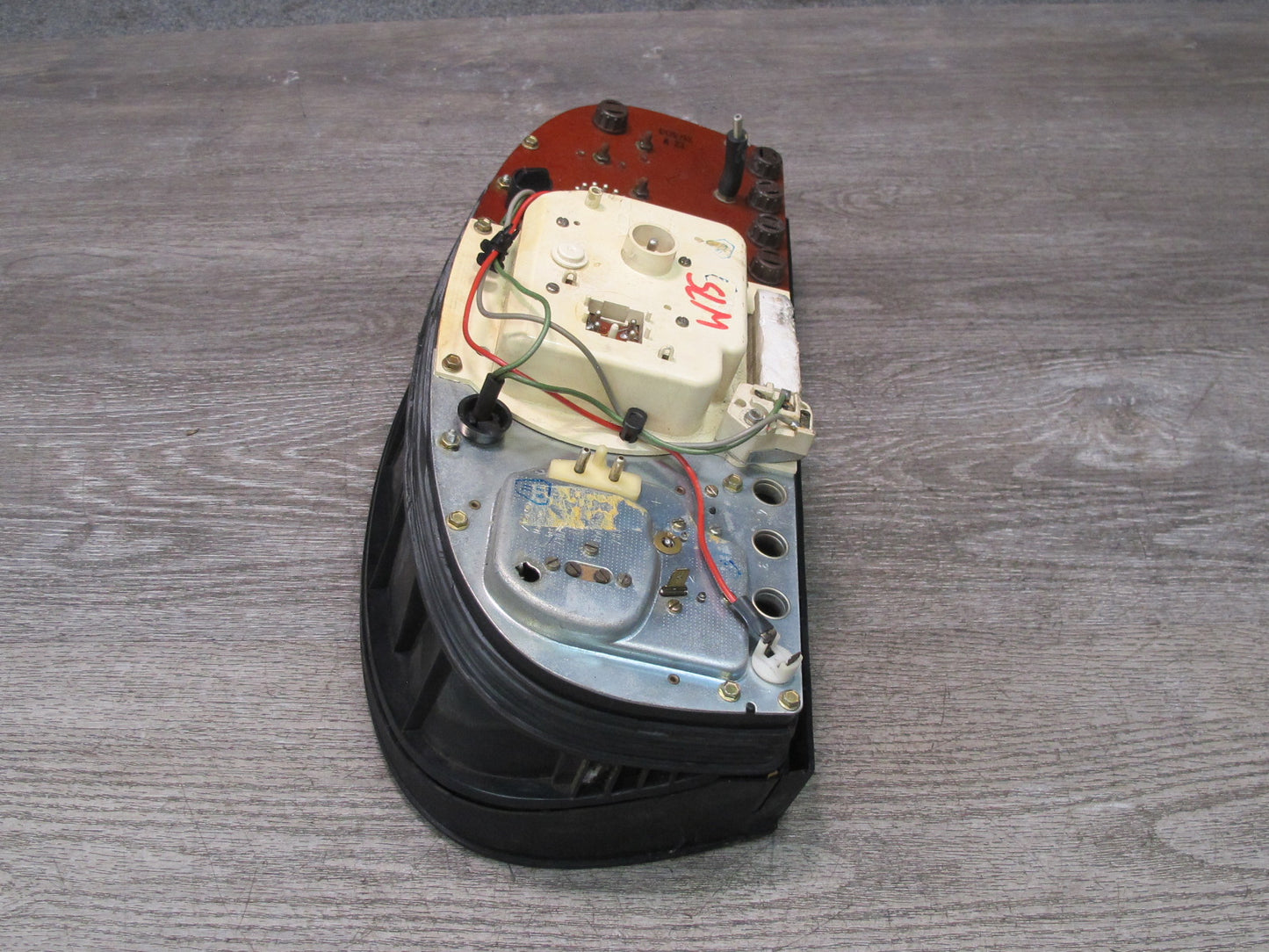 81-85 Mercedes R107 380SL Instrument Cluster Gauge Speedometer OEM