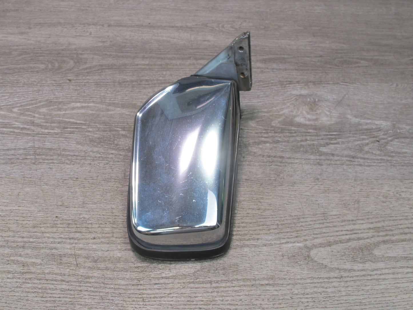 73-89 Mercedes R107 Sl-class Right Door Exterior Side View Manual Mirror OEM