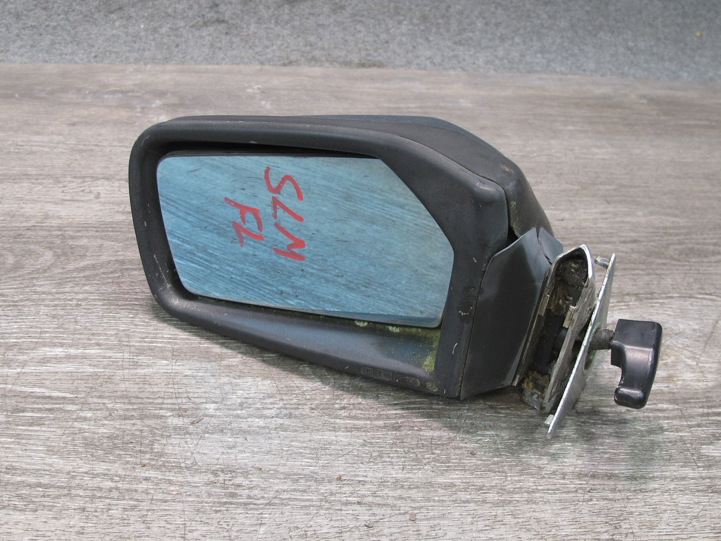 73-89 Mercedes R107 Sl-class Left Door Exterior Side View Manual Mirror OEM