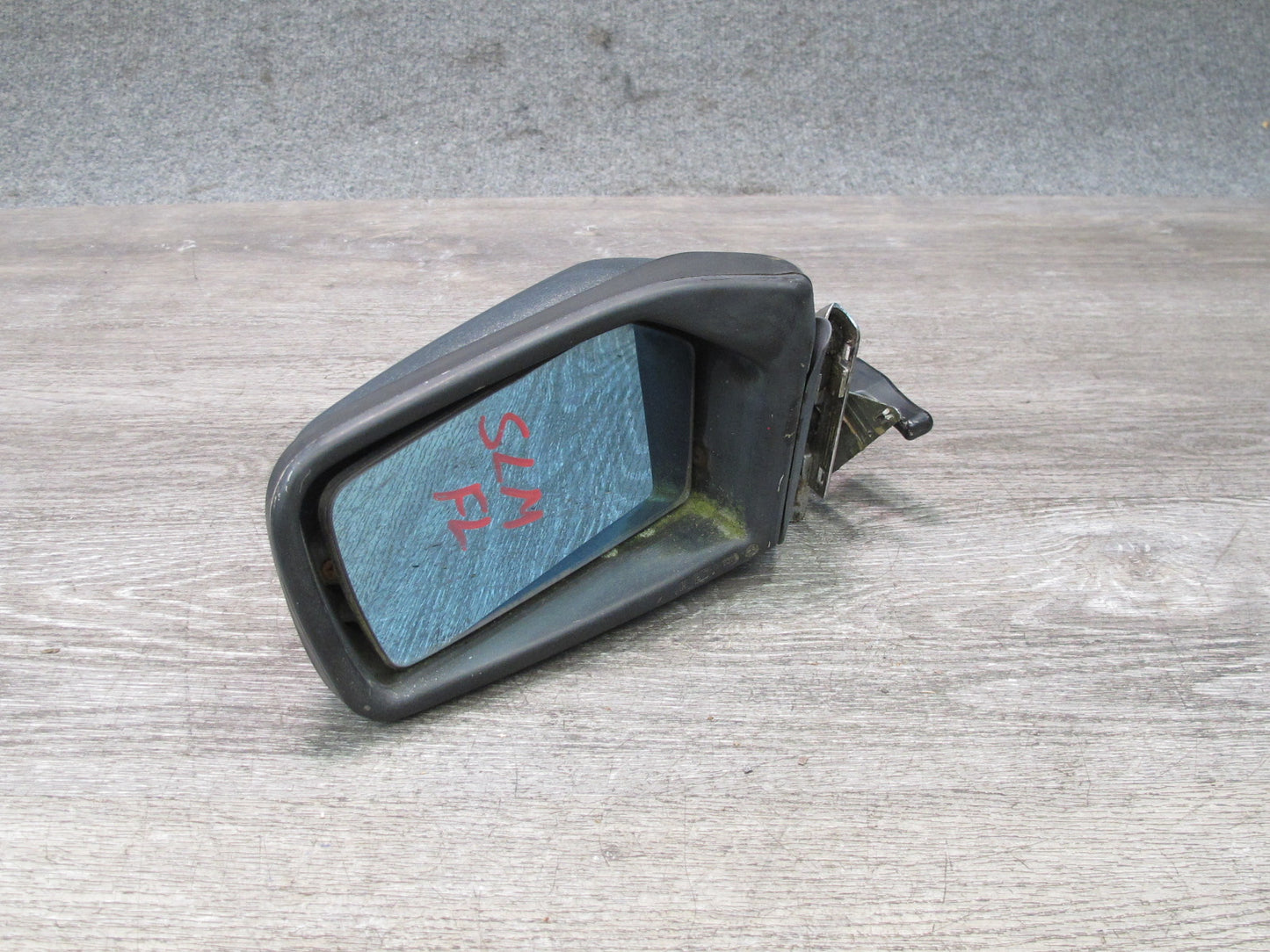 73-89 Mercedes R107 Sl-class Left Door Exterior Side View Manual Mirror OEM