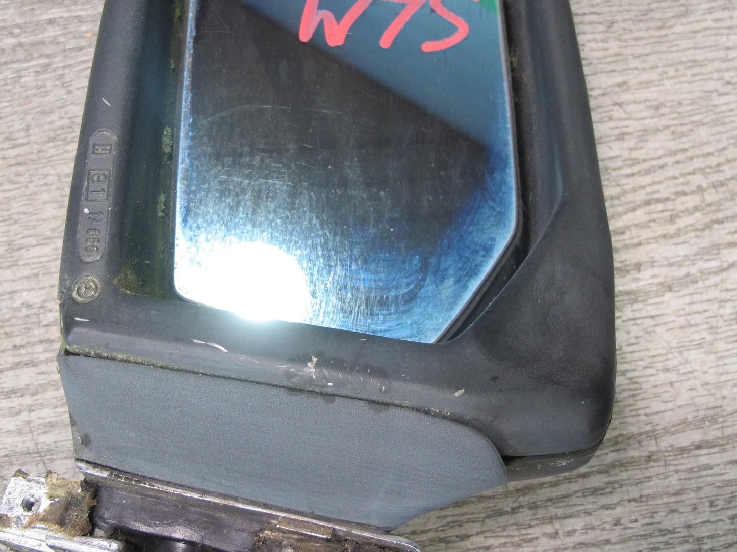 73-89 Mercedes R107 Sl-class Left Door Exterior Side View Manual Mirror OEM