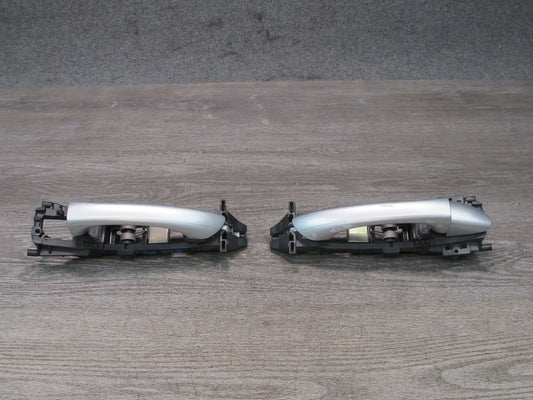 05-11 Mercedes R171 Slk-class Set of 2 Left & Right Door Handle OEM
