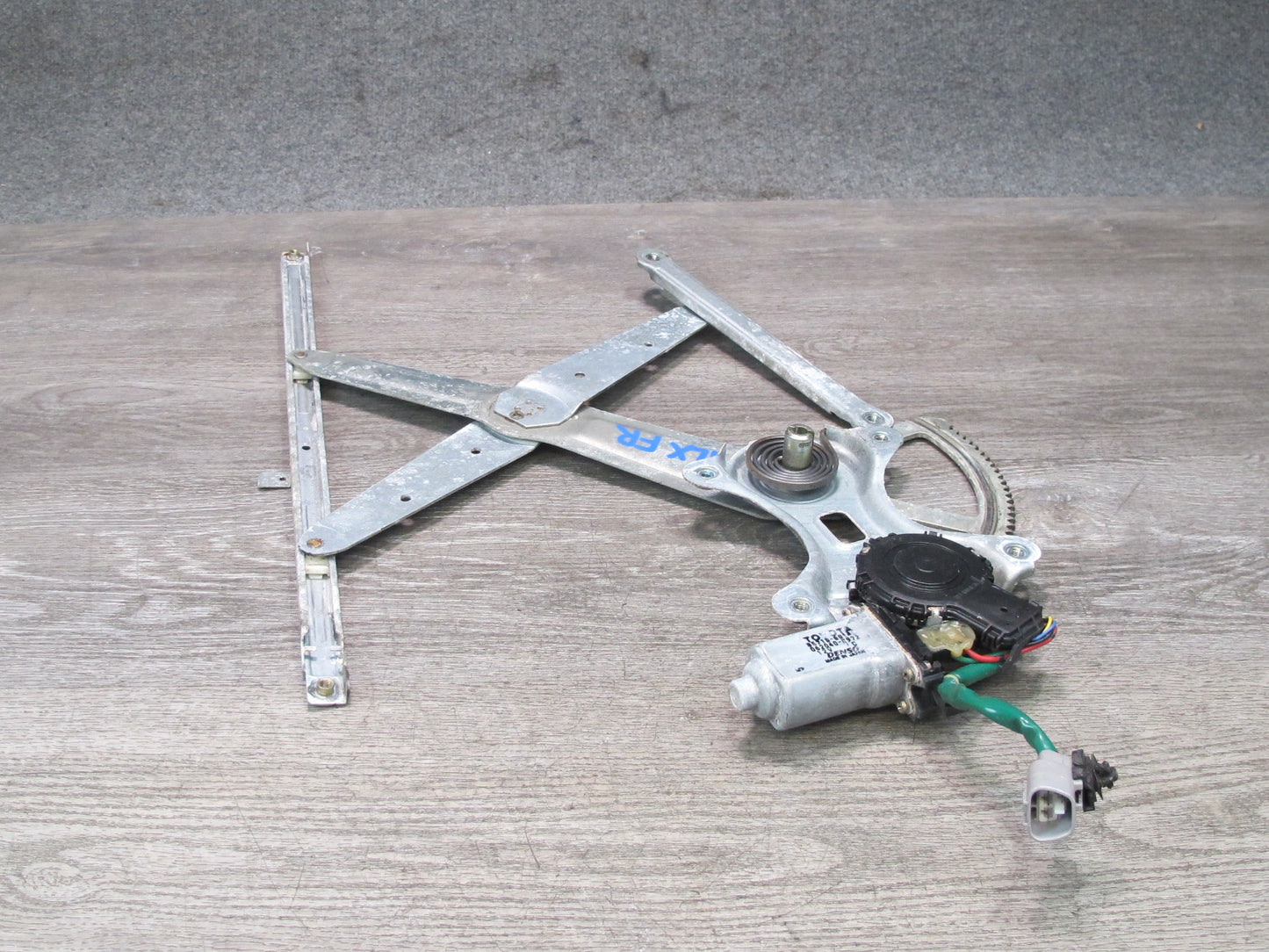 1998-2007 Lexus J100 LX470 Front Right Passenger Side Window Regulator W/ Motor