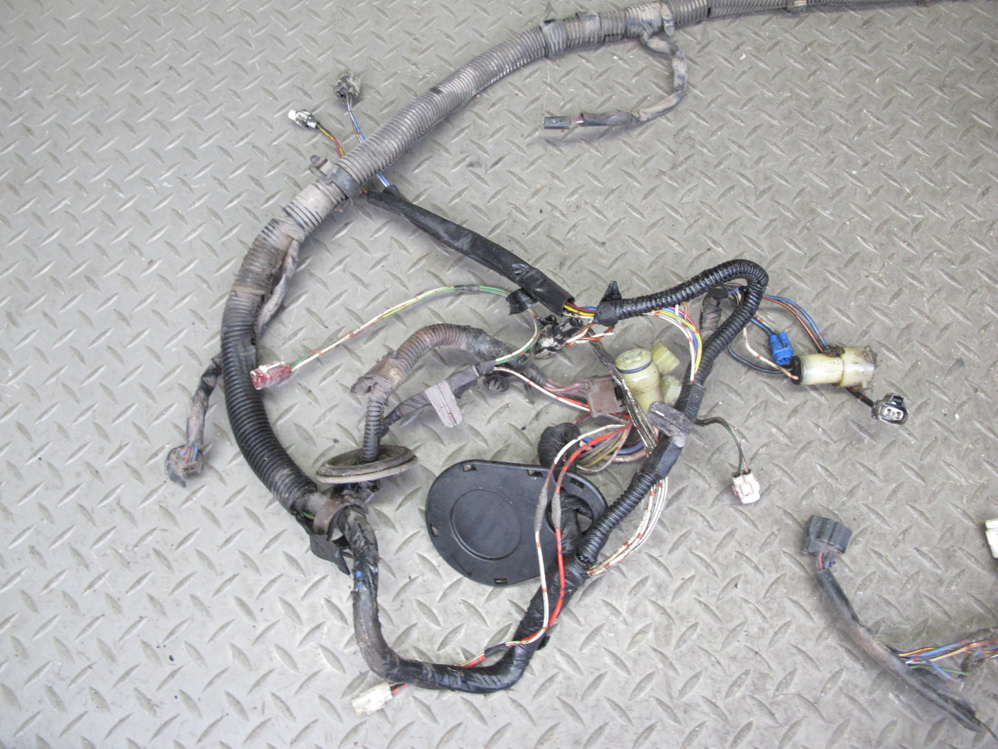 89-90 Toyota Supra MK3 7MGE Engine Bay Wire Wiring Harness w Fuse Relay Box OEM