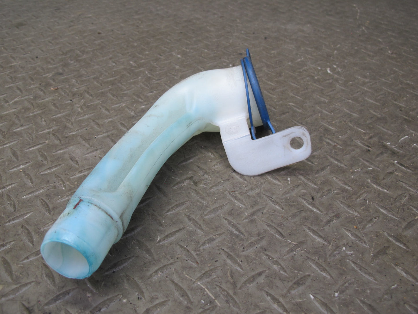 05-11 Mercedes R171 Slk-class Windshield Washer Fluid Reservoir Tank w Pump OEM