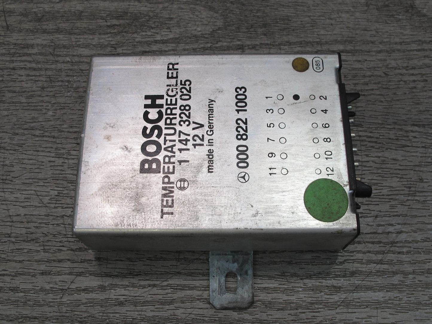 73-89 Mercedes R107 Temperature Regulator Hvac Control Module Unit OEM