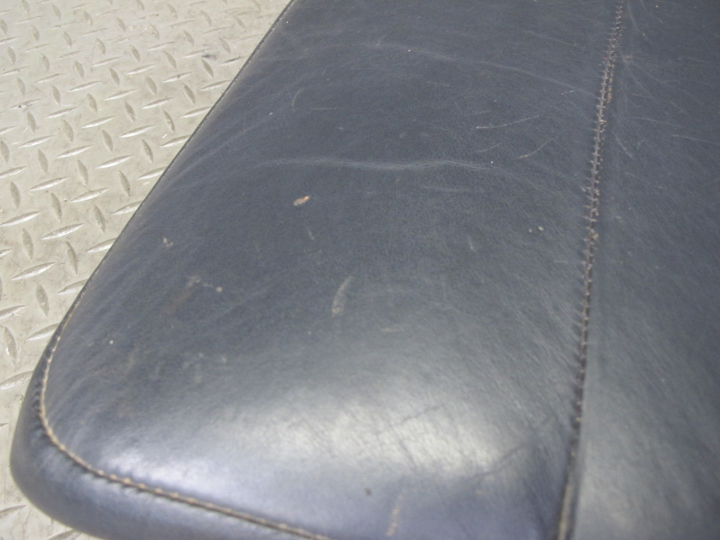 86-88 VW Scirocco MK2 Front Right Seat Lower Centerleather Cushion Black OEM