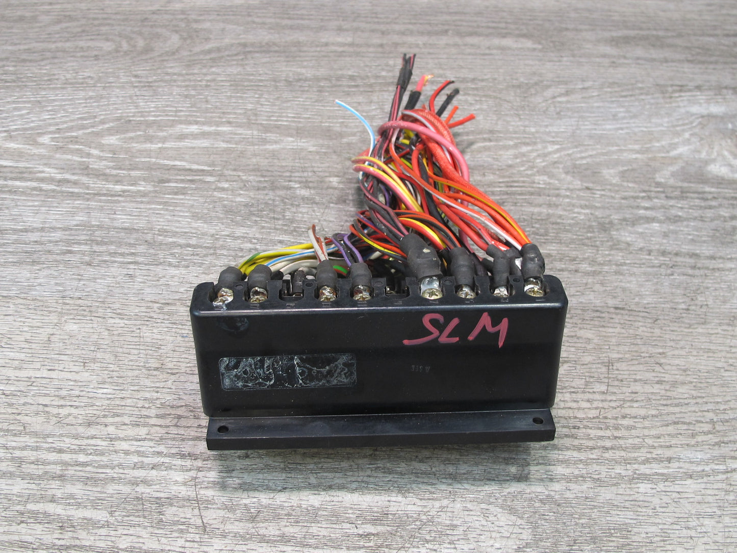 73-85 Mercedes R107 Sl-class Fuse Relay Box Module Unit 1075400450 OEM
