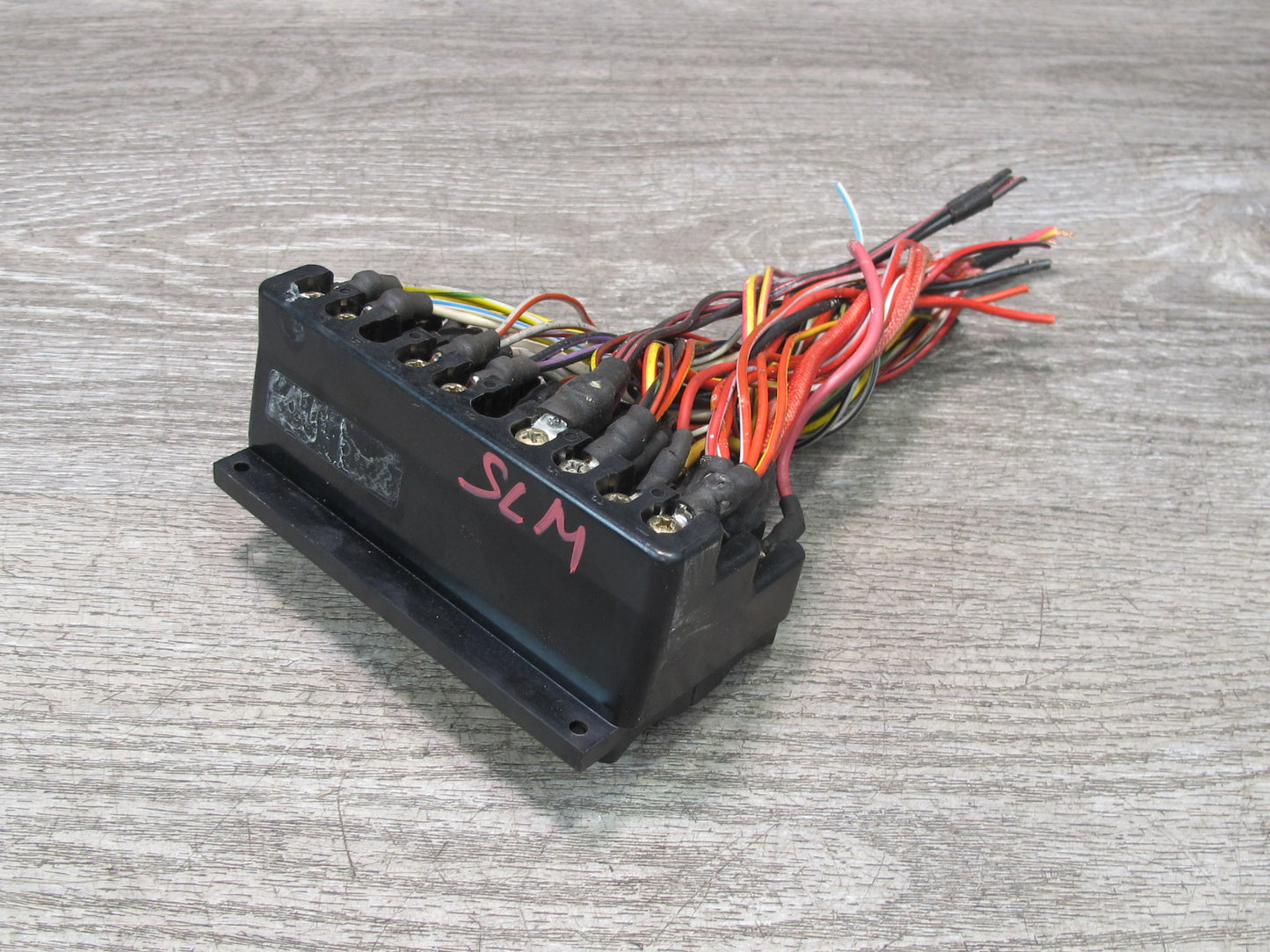 73-85 Mercedes R107 Sl-class Fuse Relay Box Module Unit 1075400450 OEM