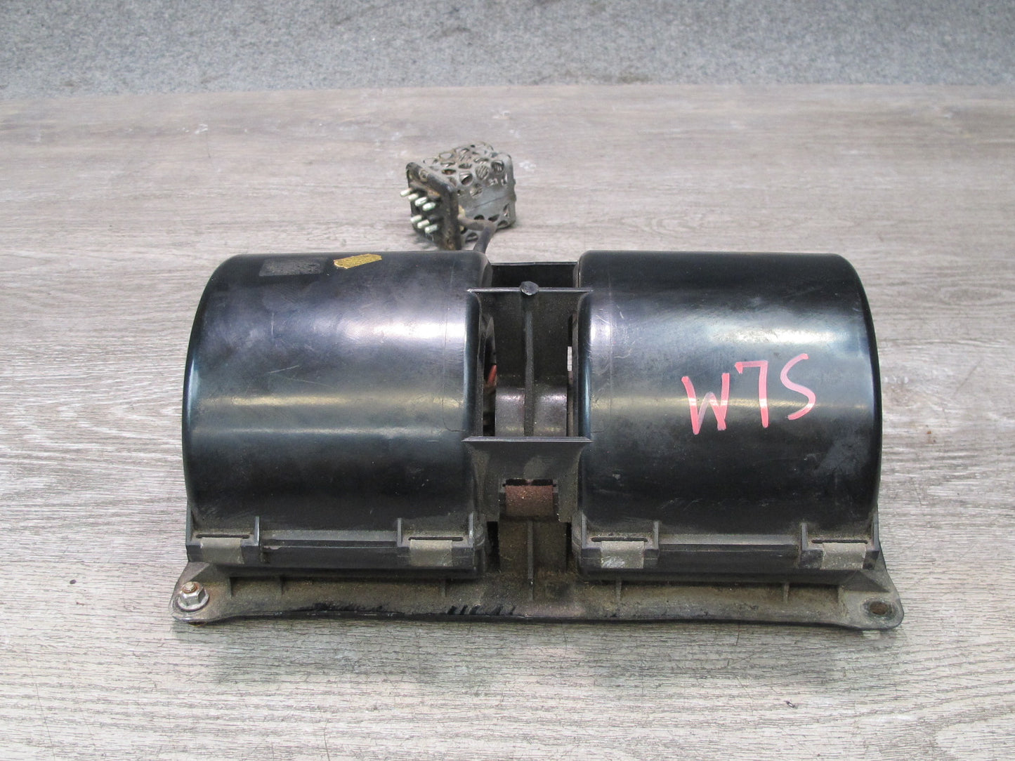 73-85 Mercedes R107 A/C Heater Blower Motor Fan w Resistor OEM