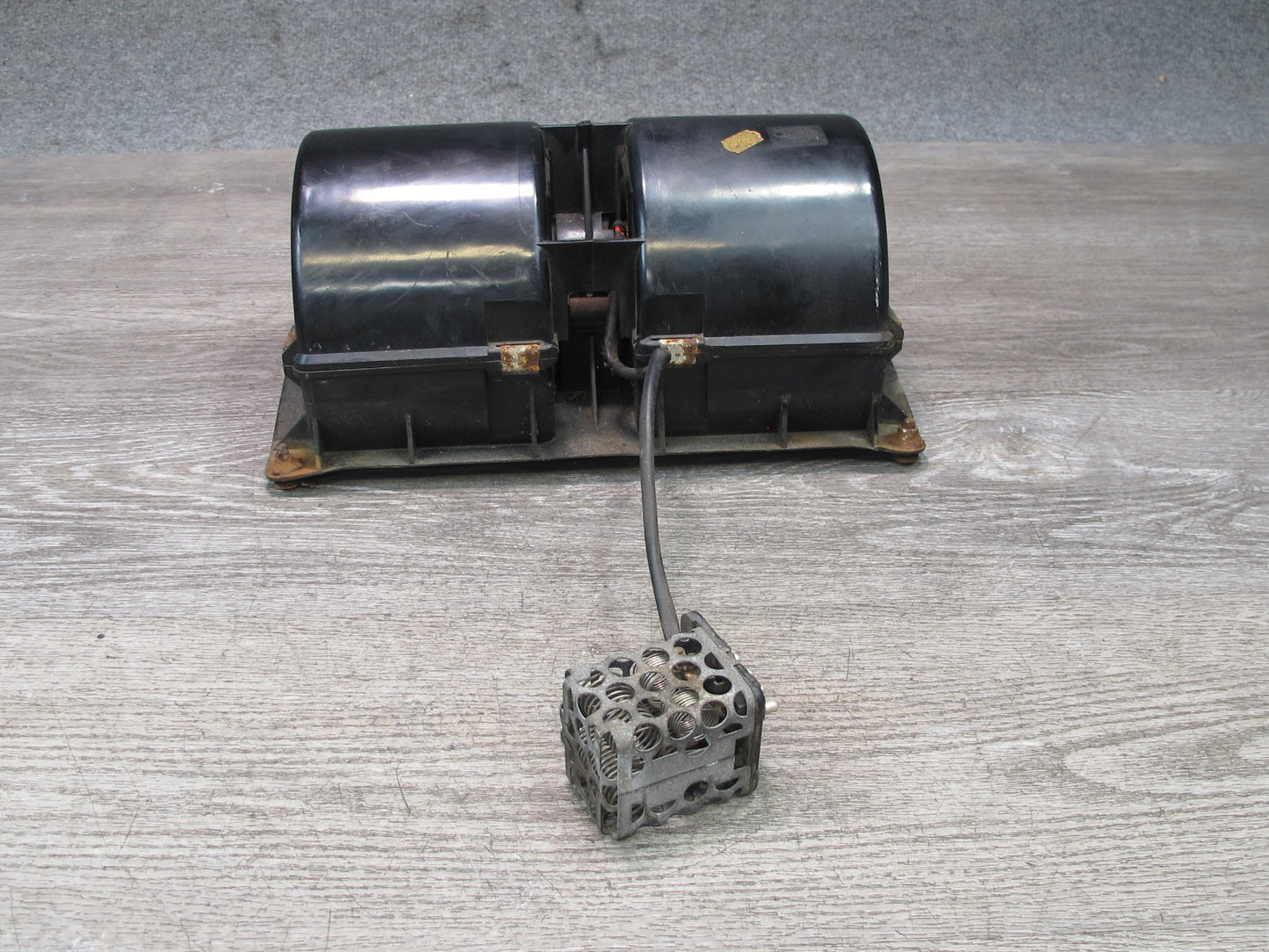 73-85 Mercedes R107 A/C Heater Blower Motor Fan w Resistor OEM