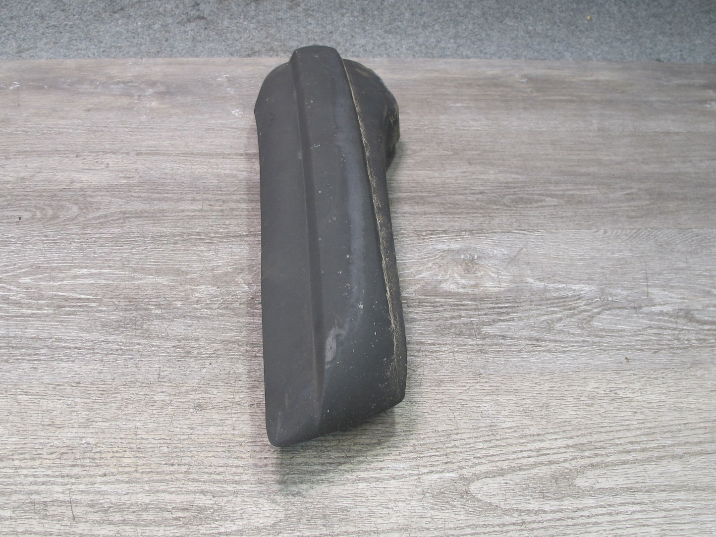 73-89 Mercedes R107 Front Bumper Left & Right Extension Rubber END Pad OEM