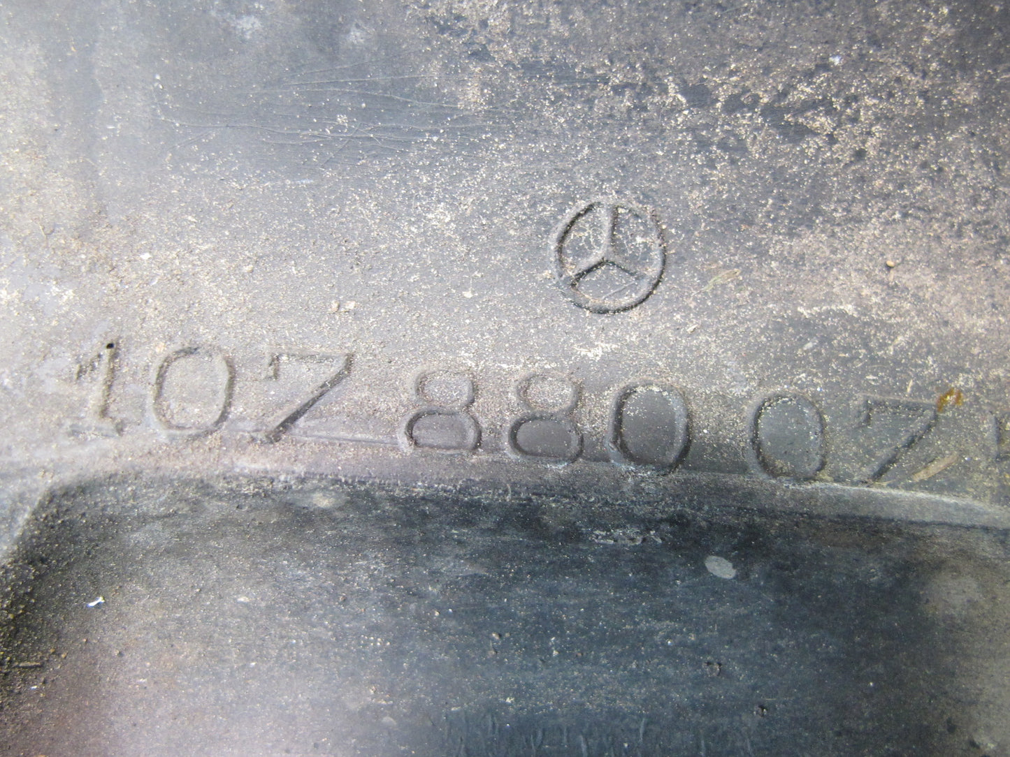 73-89 Mercedes R107 Sl-class Set of 2 Front Bumper Rubber Guard OEM