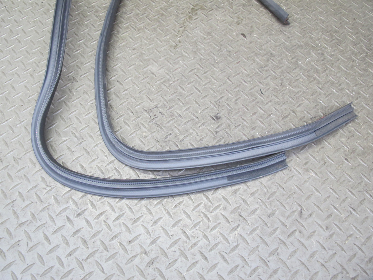 90-96 Nissan Z32 300ZX 2+0 Set of 4 Door & T-top Weatherstrip Rubber Seal OEM