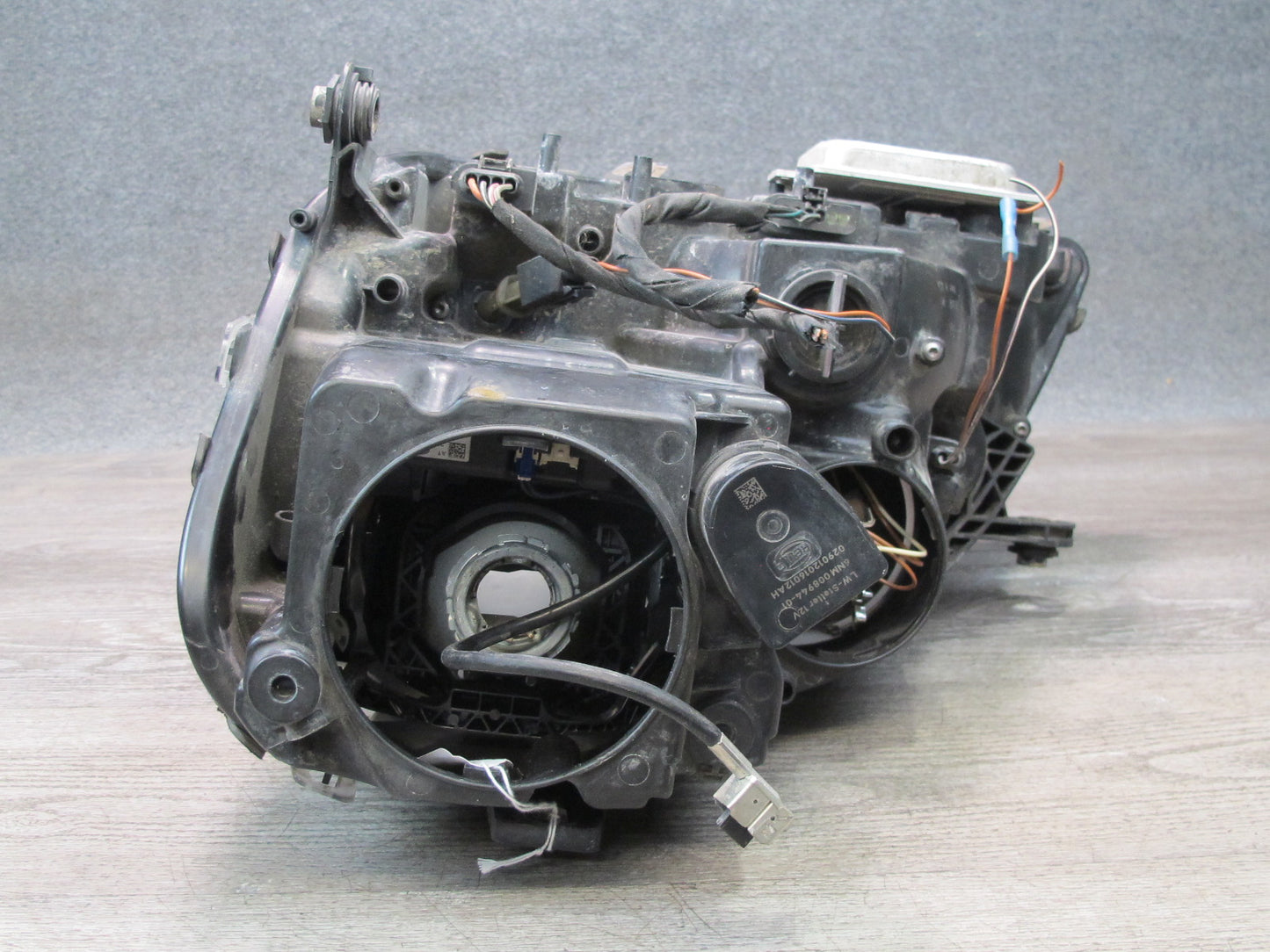 06-08 Mercedes W164 Ml-class Front Right Adaptive BI Xenon Headlight Lamp OEM