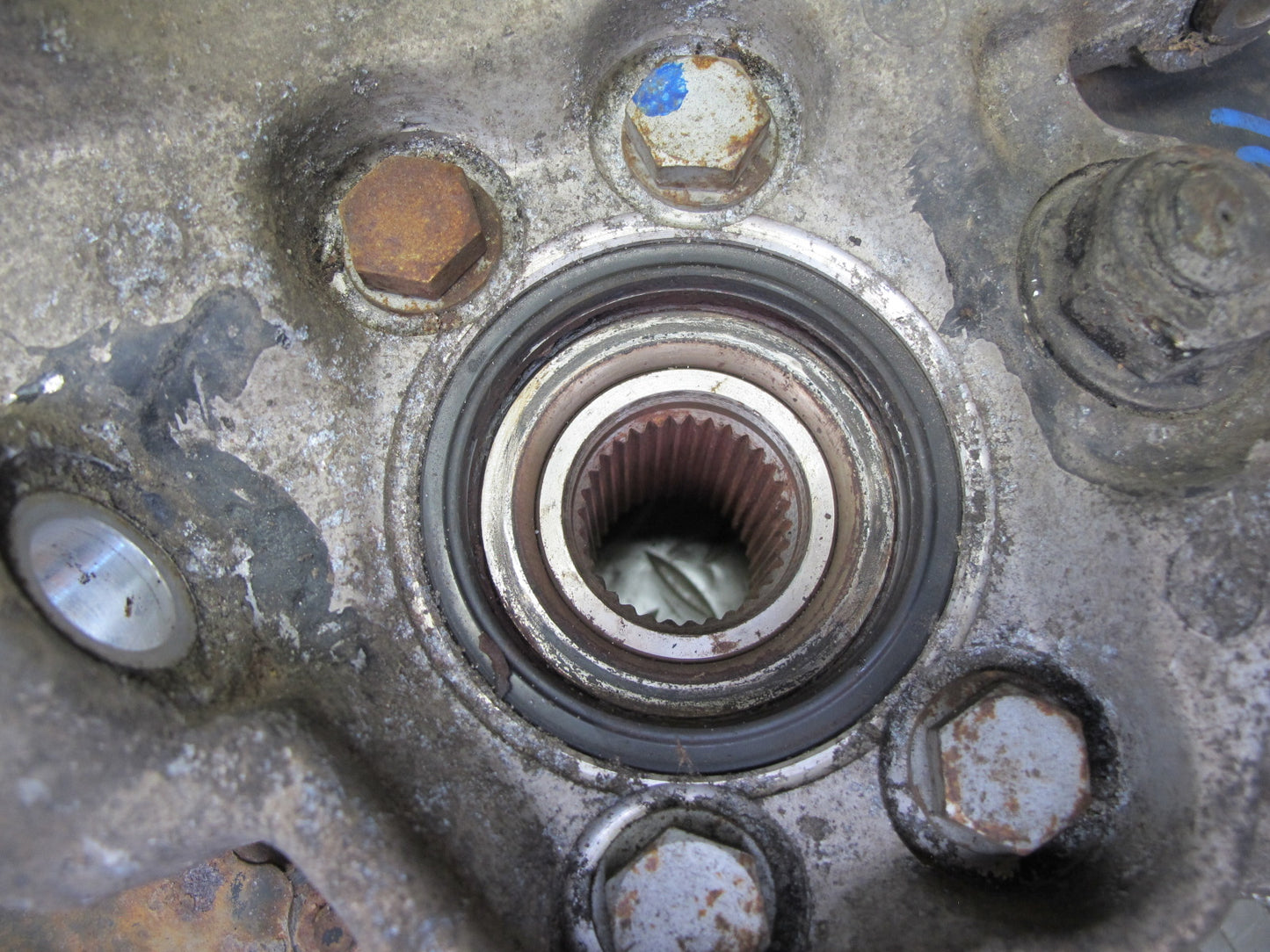 91-96 Nissan Z32 300ZX Turbo Rear Left Spindle Knuckle Wheel Hub Bearing OEM