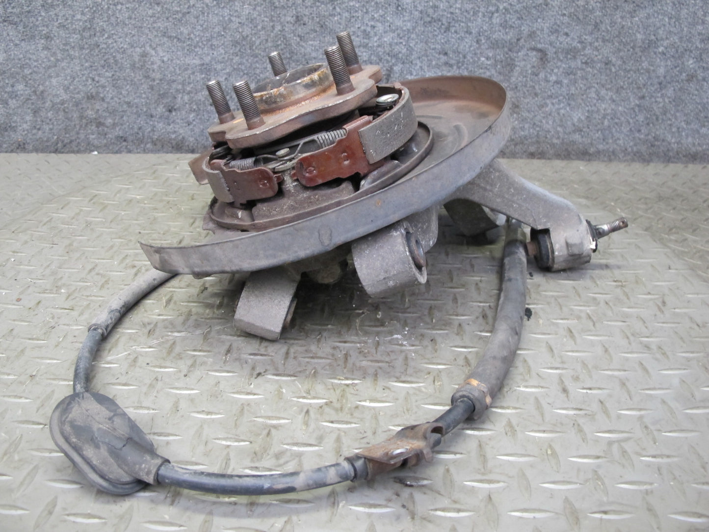 91-96 Nissan Z32 300ZX Turbo Rear Right Spindle Knuckle Wheel Hub Bearing OEM