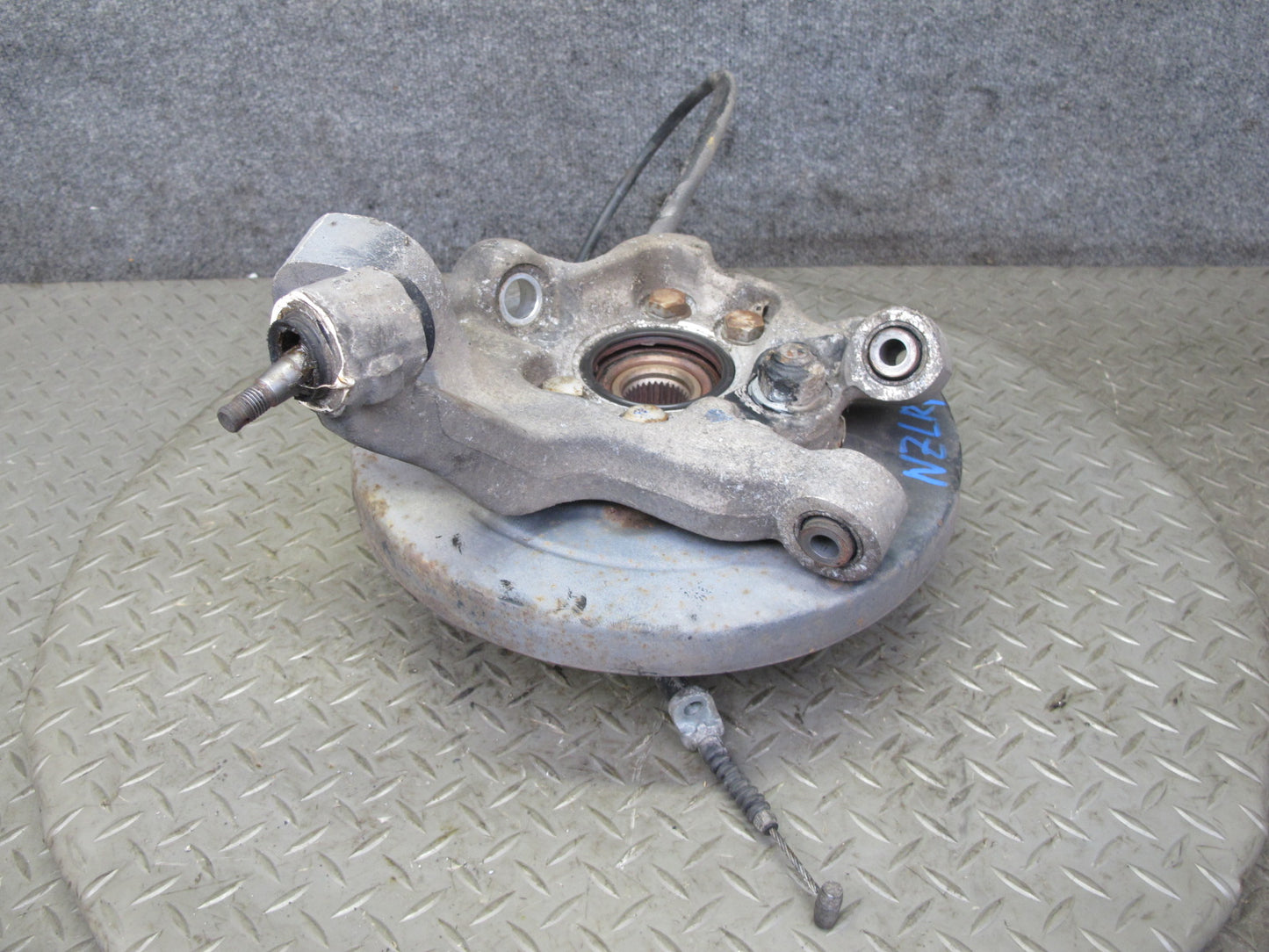 91-96 Nissan Z32 300ZX Turbo Rear Right Spindle Knuckle Wheel Hub Bearing OEM