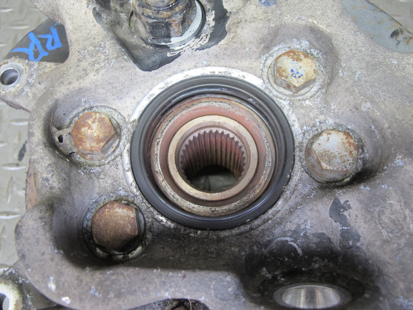 91-96 Nissan Z32 300ZX Turbo Rear Right Spindle Knuckle Wheel Hub Bearing OEM