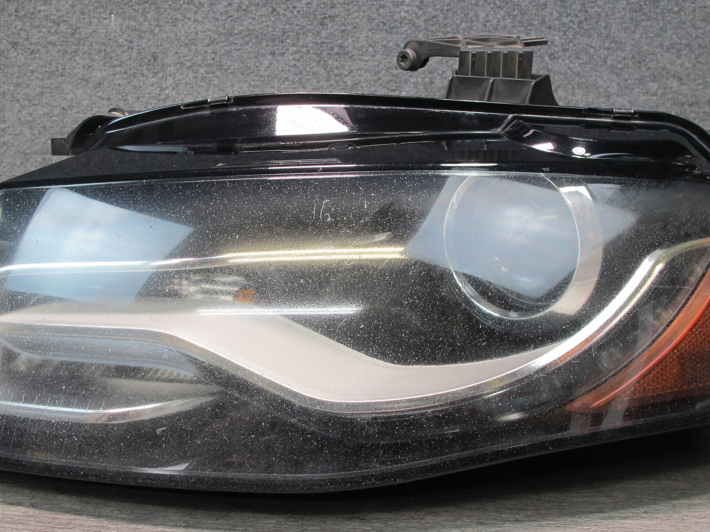 09-12 Audi A4 S4 B8 Front Left Xenon HID Headlight Lamp w AFS OEM