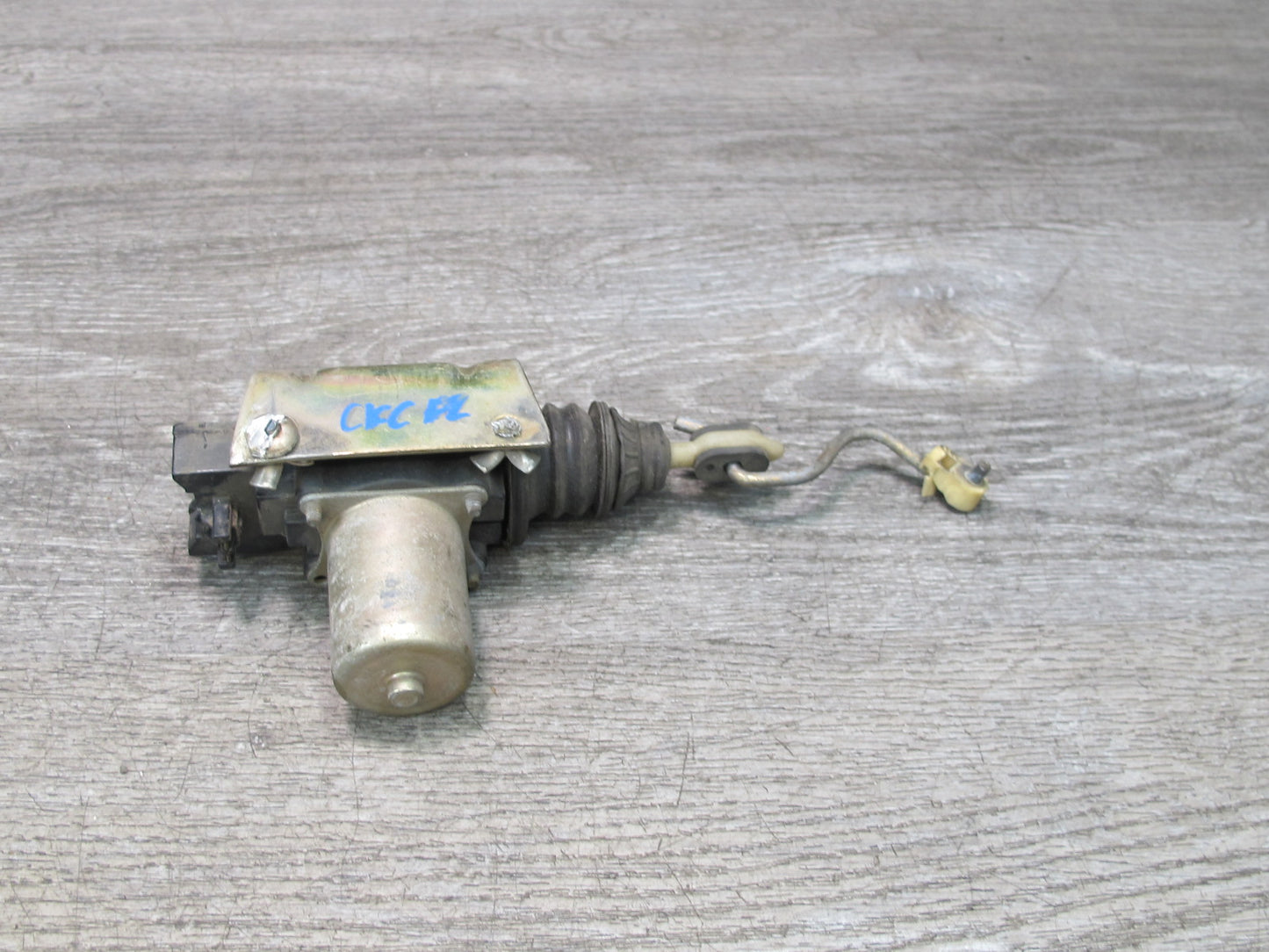 84-93 Chevrolet Corvette C4 Left Driver Door Central Lock Actuator Motor OEM