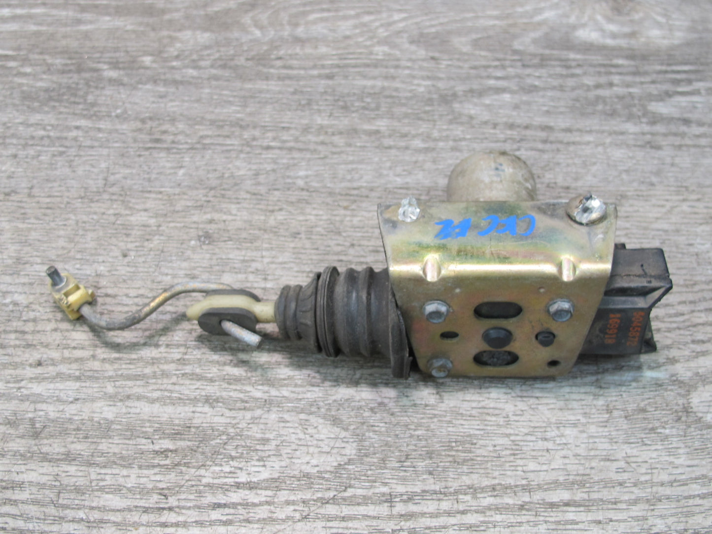 84-93 Chevrolet Corvette C4 Left Driver Door Central Lock Actuator Motor OEM