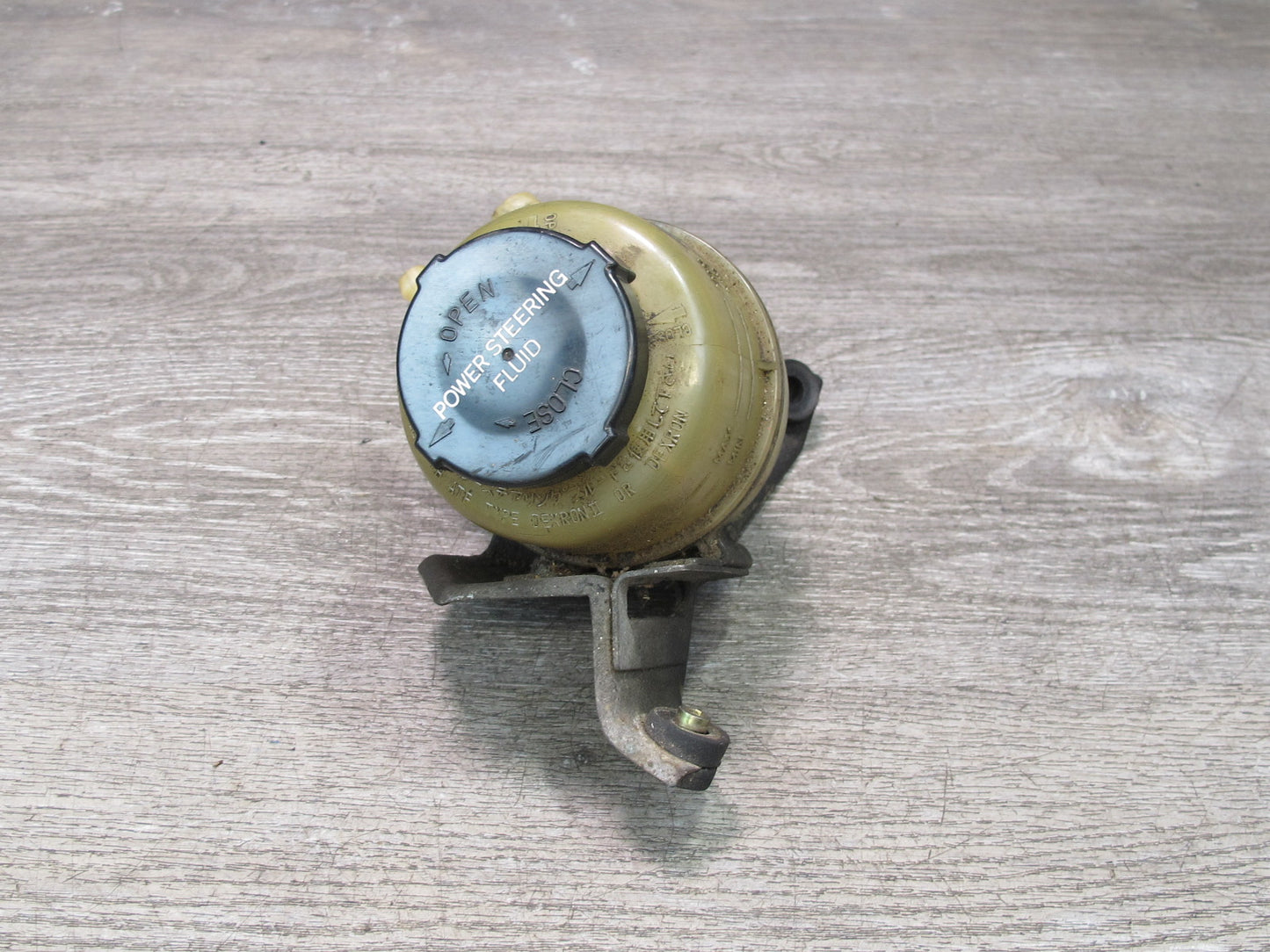 86-92 Toyota Supra MA70L NON Turbo Power Steering Fluid Reservoir w Bracket OEM