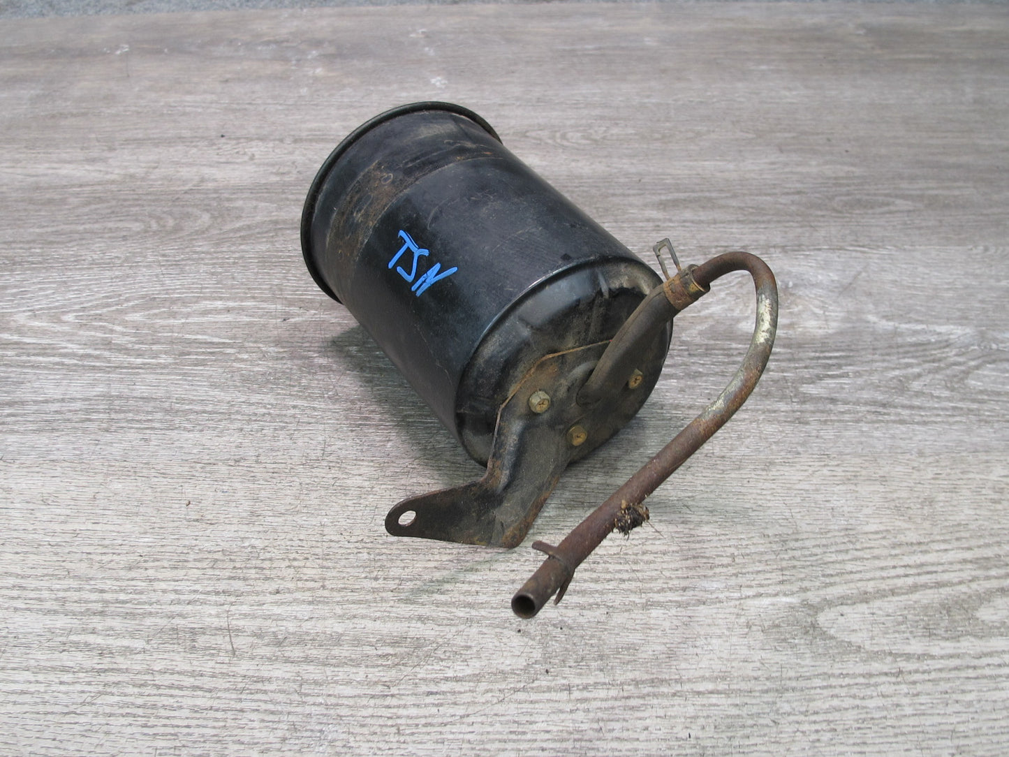 86-92 Toyota Supra MK3 MA70L Fuel Evap Vapor Charcoal Canister 77740-14410 OEM