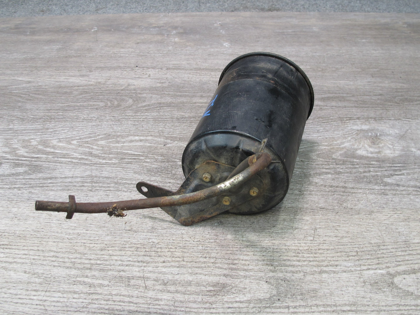 86-92 Toyota Supra MK3 MA70L Fuel Evap Vapor Charcoal Canister 77740-14410 OEM