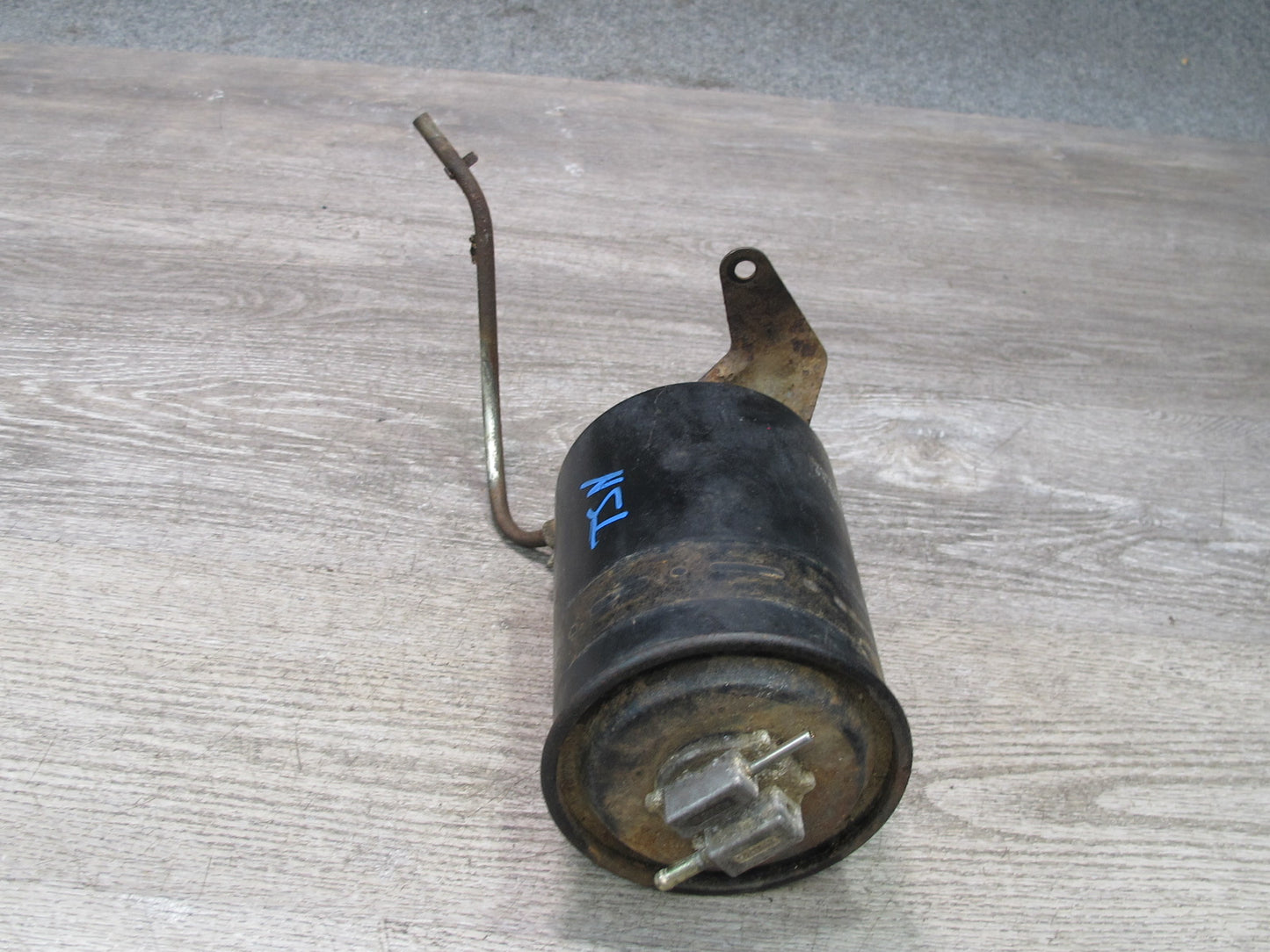 86-92 Toyota Supra MK3 MA70L Fuel Evap Vapor Charcoal Canister 77740-14410 OEM