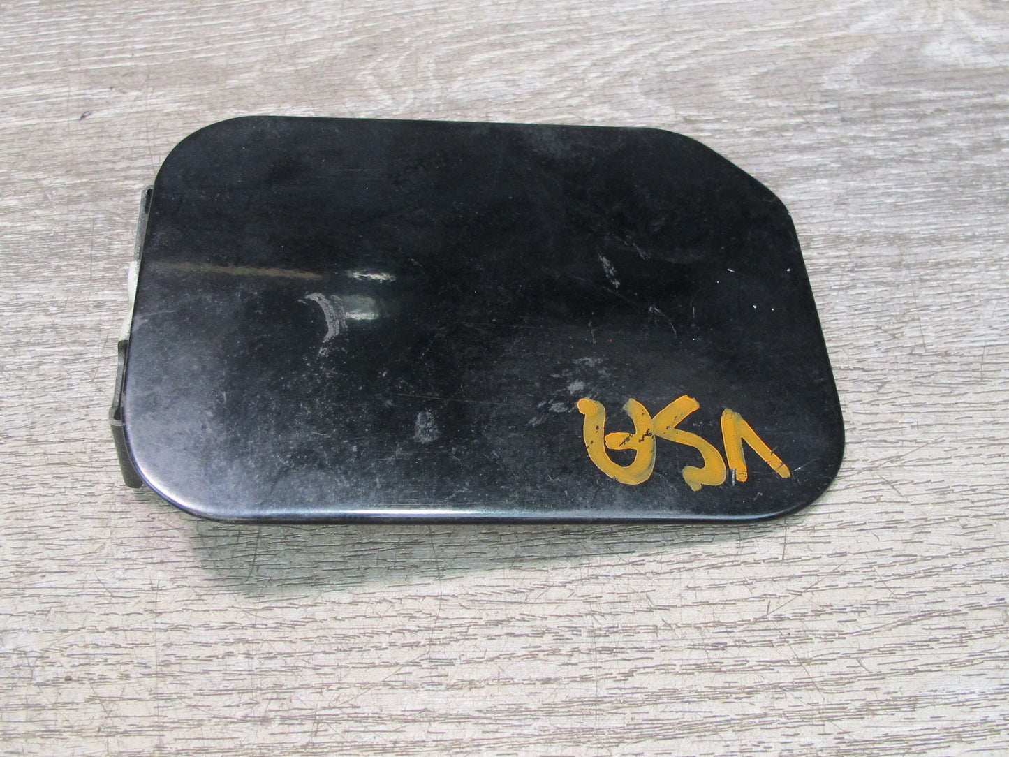 85-88 Volkswagen VW Scirocco Fuel Filler Gas Door Lid Black 321809905 OEM