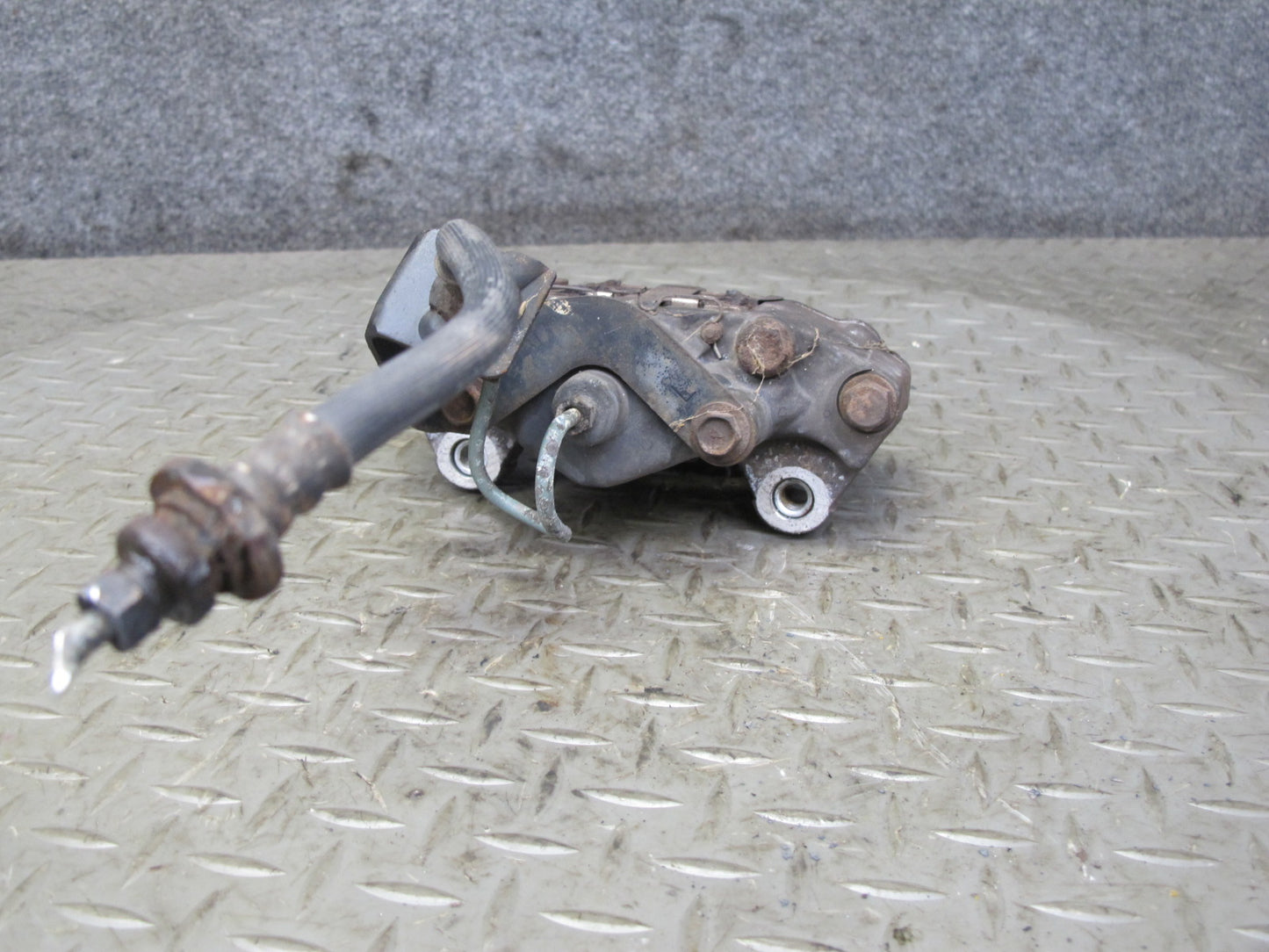 90-96 Nissan Z32 300ZX Turbo Set of 2 Rear Left & Right Brake Caliper OEM