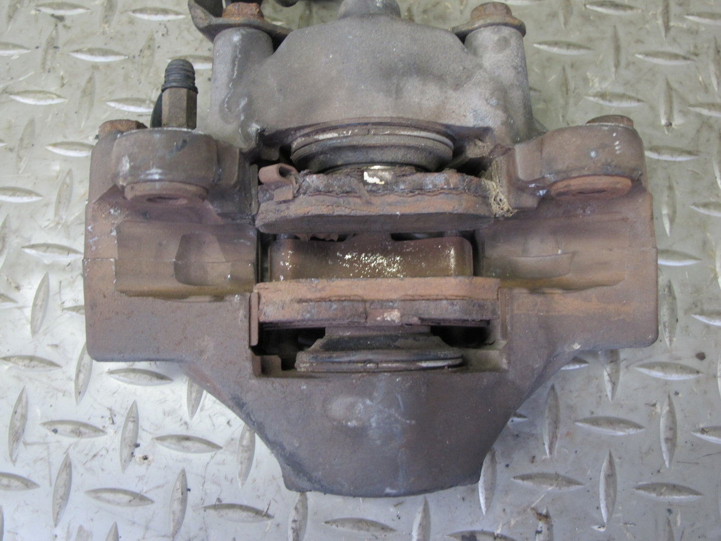 90-96 Nissan Z32 300ZX Turbo Set of 2 Rear Left & Right Brake Caliper OEM