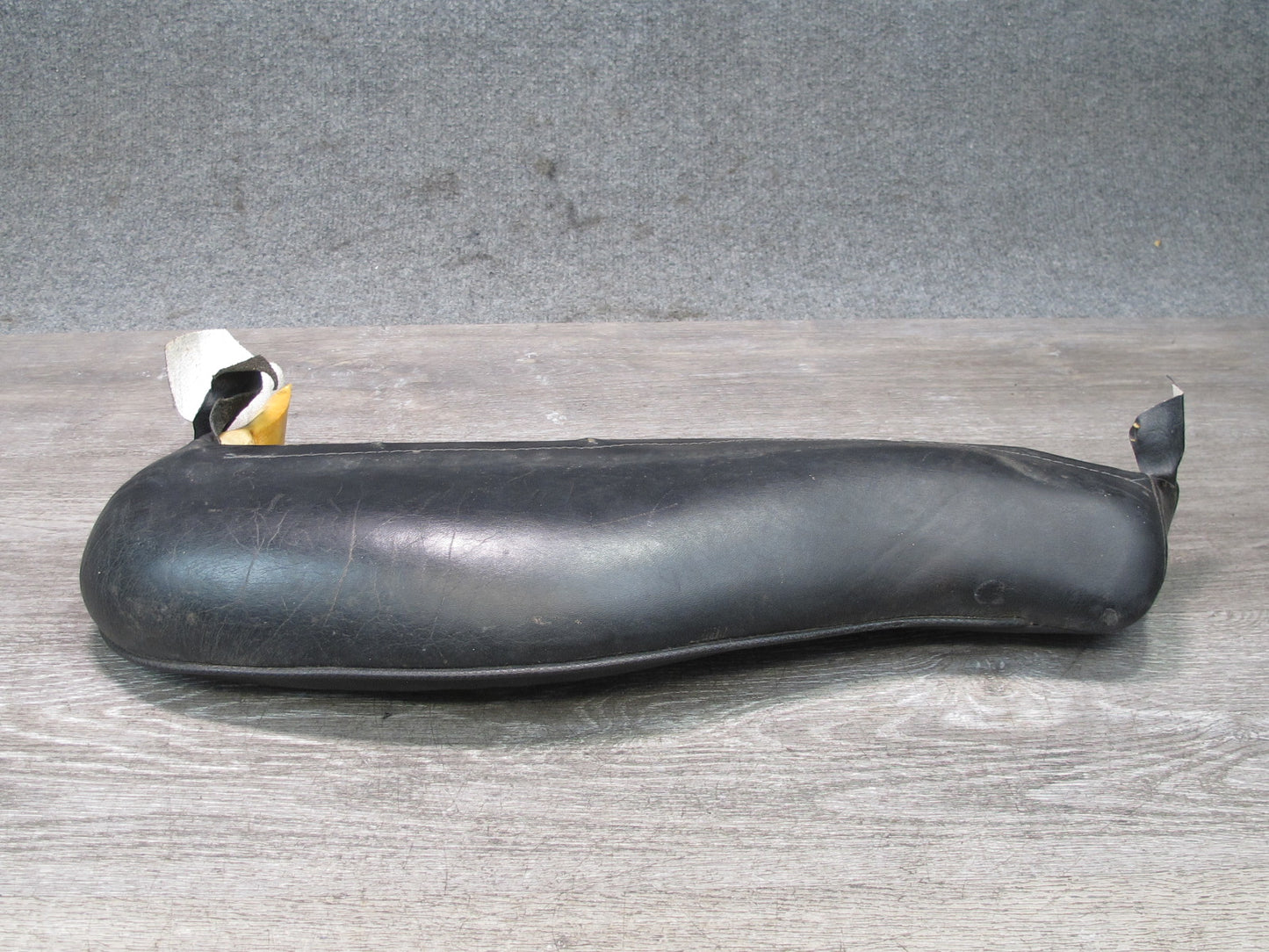 86-88 VW Scirocco MK2 Front Right Seat Lower Left Cushion Pad 841881177 OEM