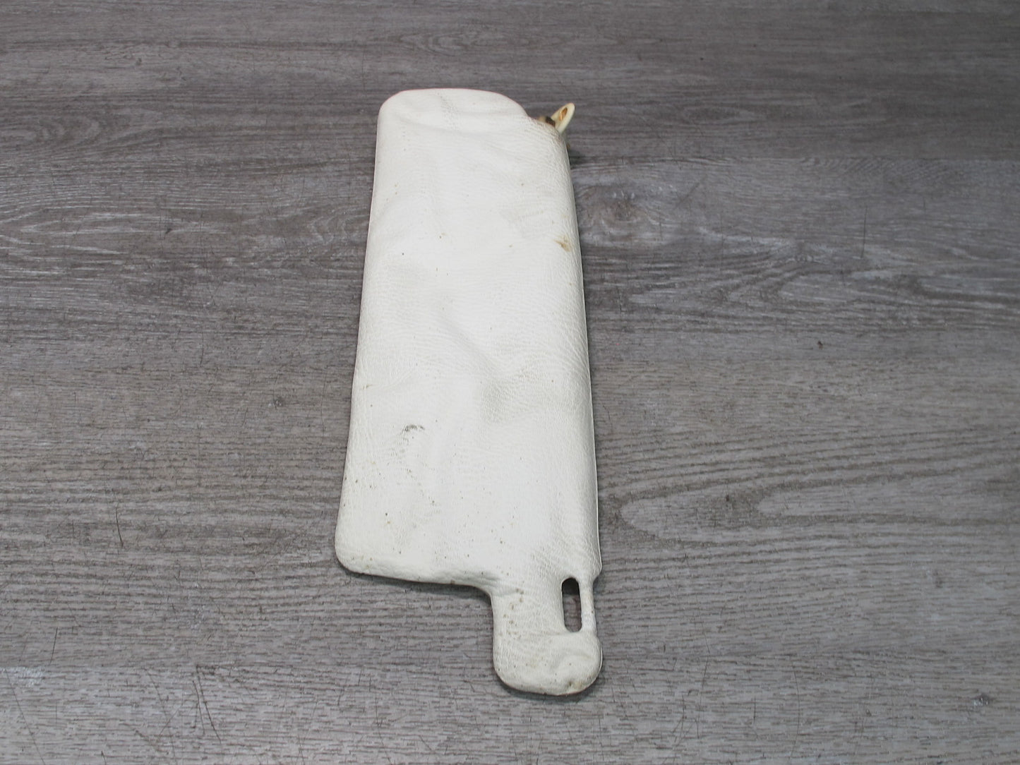 82-88 Volkswagen VW Scirocco Set of 2 Front Left & Right Sun Visor White OEM