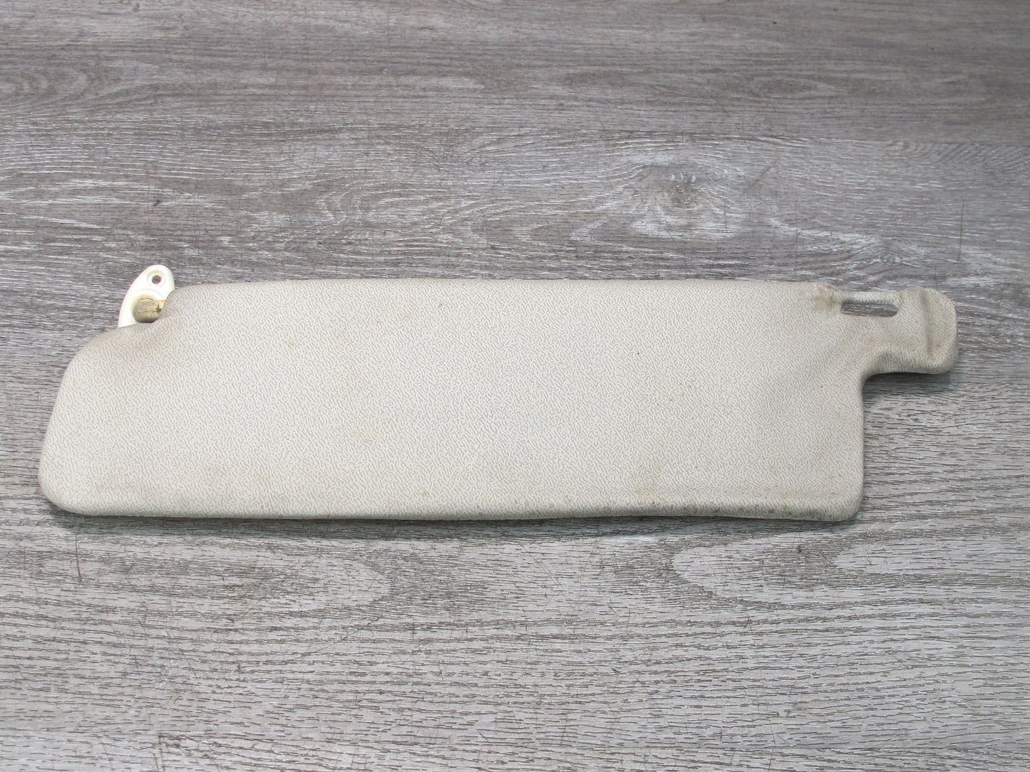 82-88 Volkswagen VW Scirocco Set of 2 Front Left & Right Sun Visor White OEM