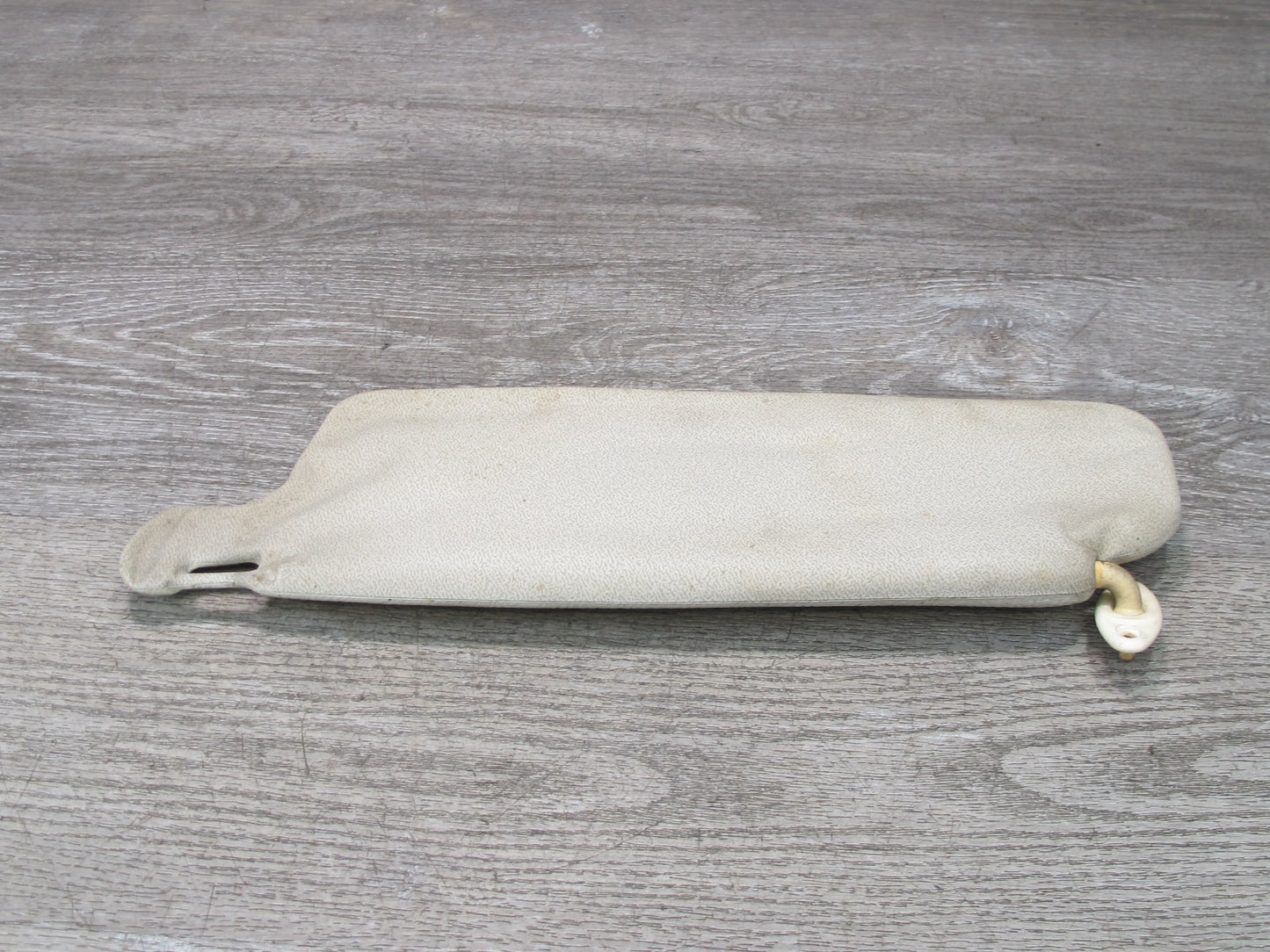 82-88 Volkswagen VW Scirocco Set of 2 Front Left & Right Sun Visor White OEM