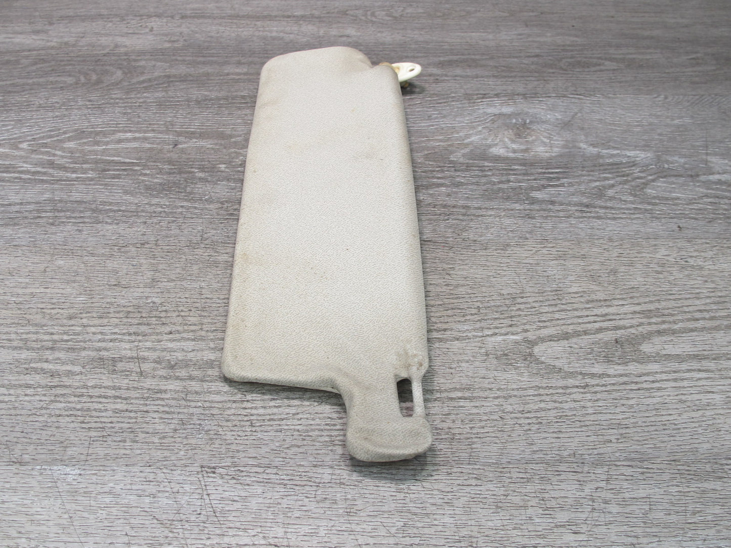 82-88 Volkswagen VW Scirocco Set of 2 Front Left & Right Sun Visor White OEM