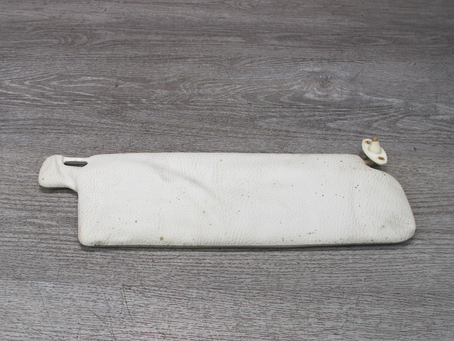 82-88 Volkswagen VW Scirocco Set of 2 Front Left & Right Sun Visor White OEM