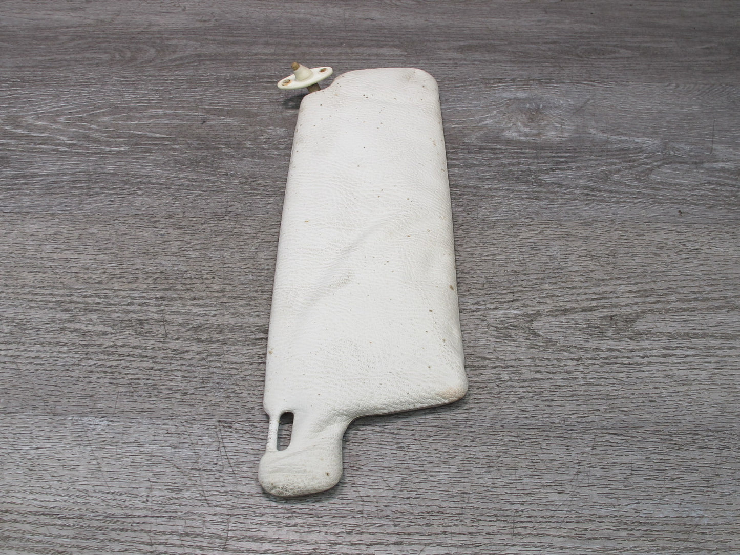 82-88 Volkswagen VW Scirocco Set of 2 Front Left & Right Sun Visor White OEM