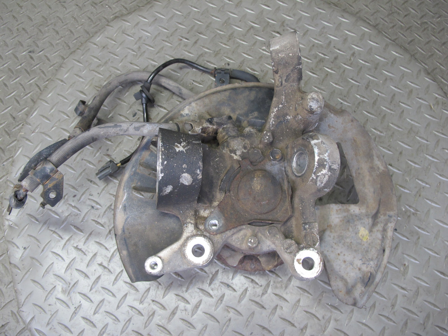 1991 Nissan Z32 300ZX Turbo Front Right Spindle Knuckle Wheel Hub OEM