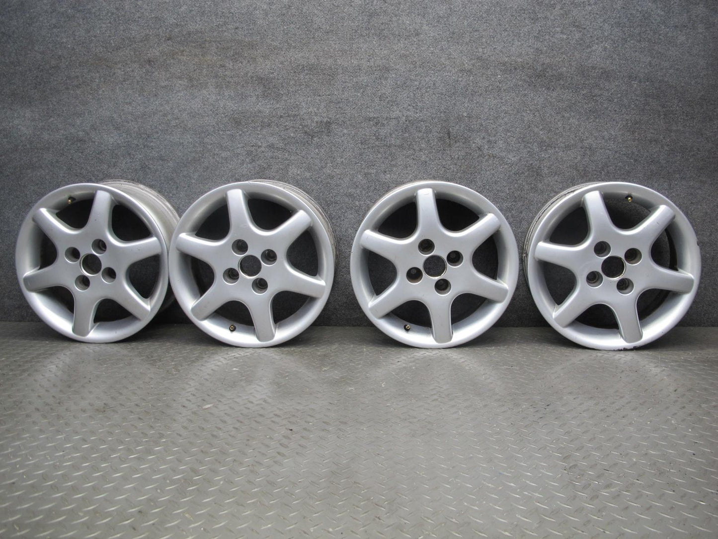 Volkswagen VW Set of 4 14" R14 Wheel Rim 14x6J ET38 4x100 17S601026A OEM