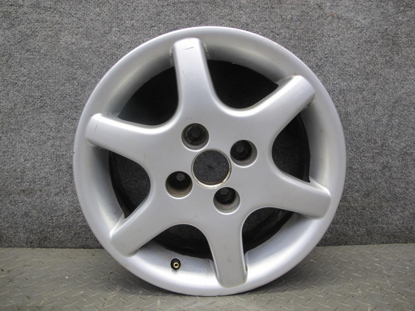 Volkswagen VW Set of 4 14" R14 Wheel Rim 14x6J ET38 4x100 17S601026A OEM