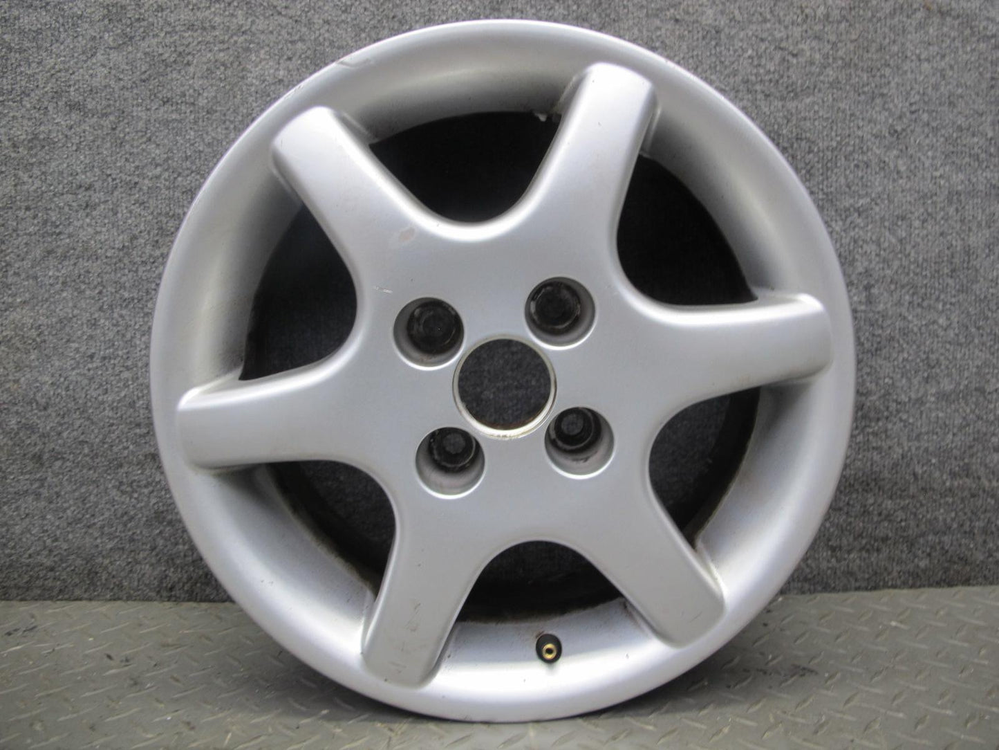 Volkswagen VW Set of 4 14" R14 Wheel Rim 14x6J ET38 4x100 17S601026A OEM
