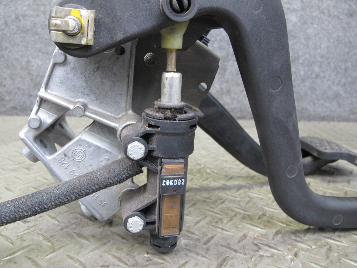 01-06 BMW E46 M3 S54 M/T Manual Clutch Line Brake Gas Acceleration Pedal Set